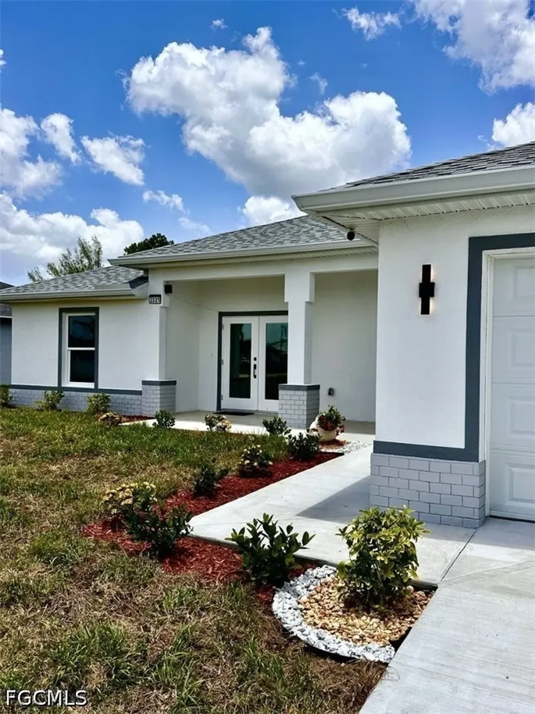2321 NE 39th Street Cape Coral FL 33909