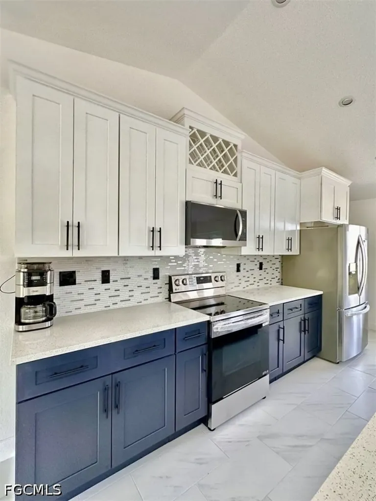 2321 NE 39th Street Cape Coral FL 33909