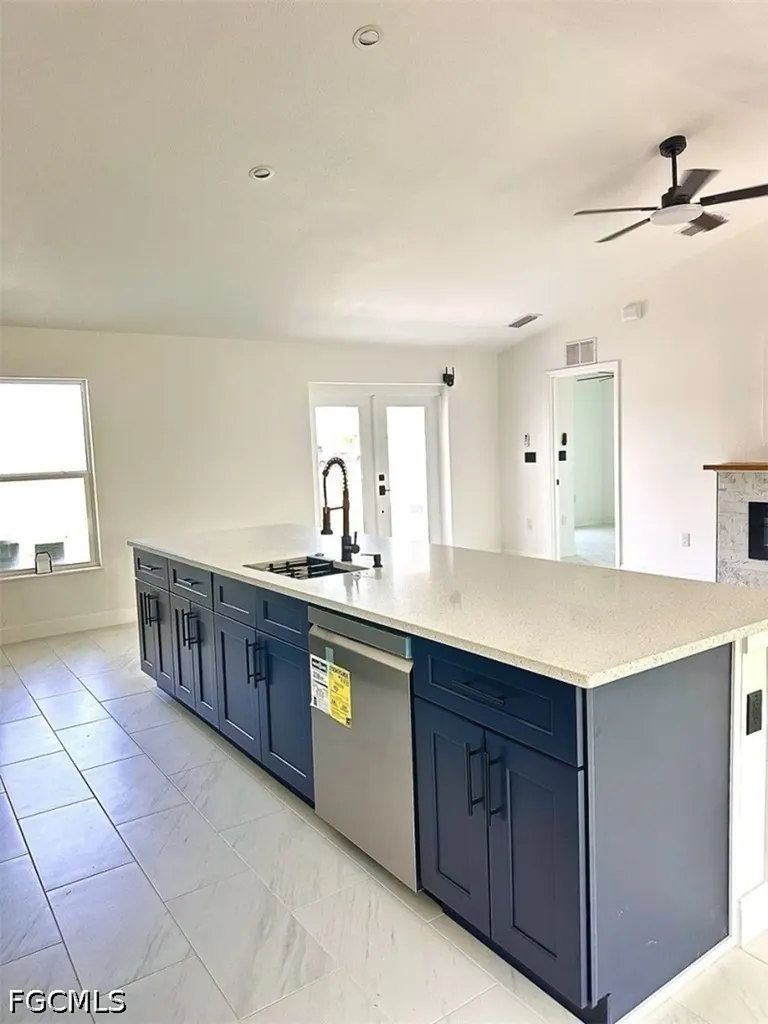 2321 NE 39th Street Cape Coral FL 33909