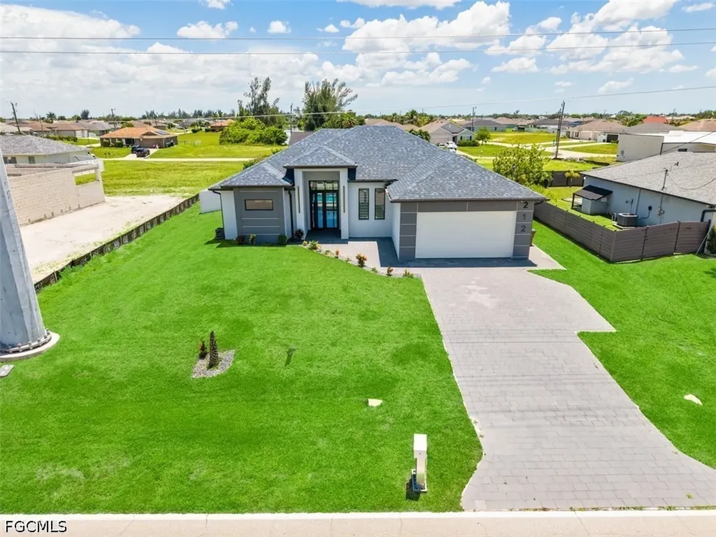 212 Kismet Parkway W Cape Coral FL 33993