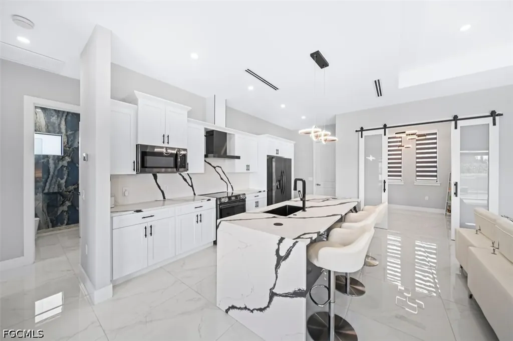 212 Kismet Parkway W Cape Coral FL 33993