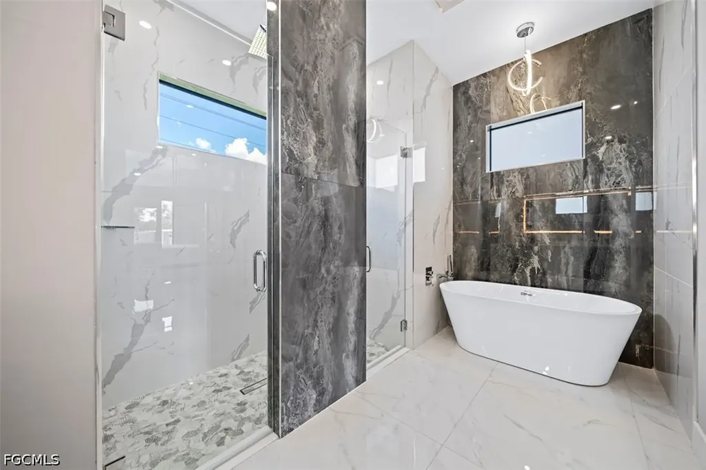 212 Kismet Parkway W Cape Coral FL 33993
