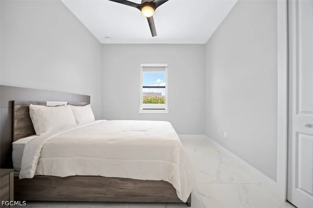 212 Kismet Parkway W Cape Coral FL 33993