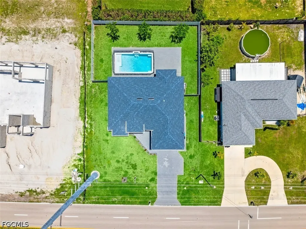 212 Kismet Parkway W Cape Coral FL 33993