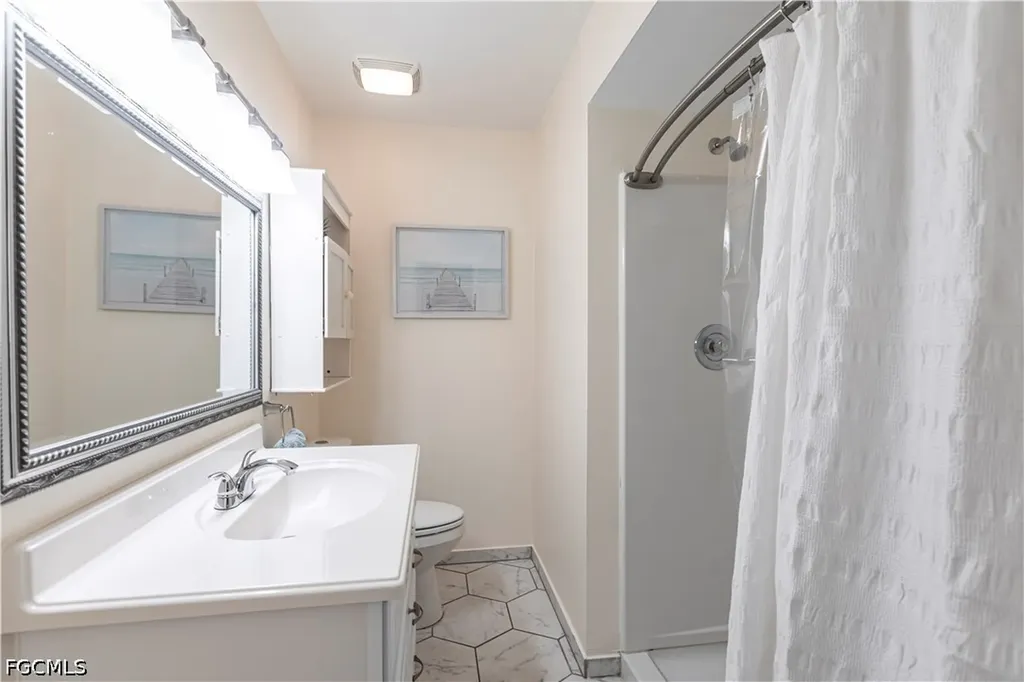 6775 Lake Mcgregor Circle Fort Myers FL 33919