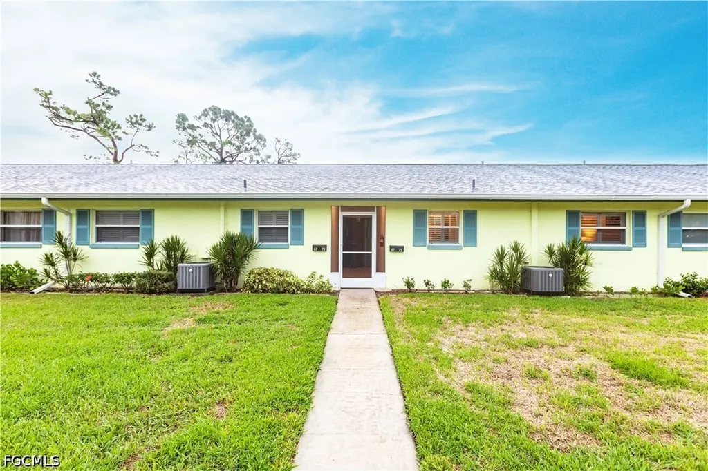 6775 Lake Mcgregor Circle Fort Myers FL 33919