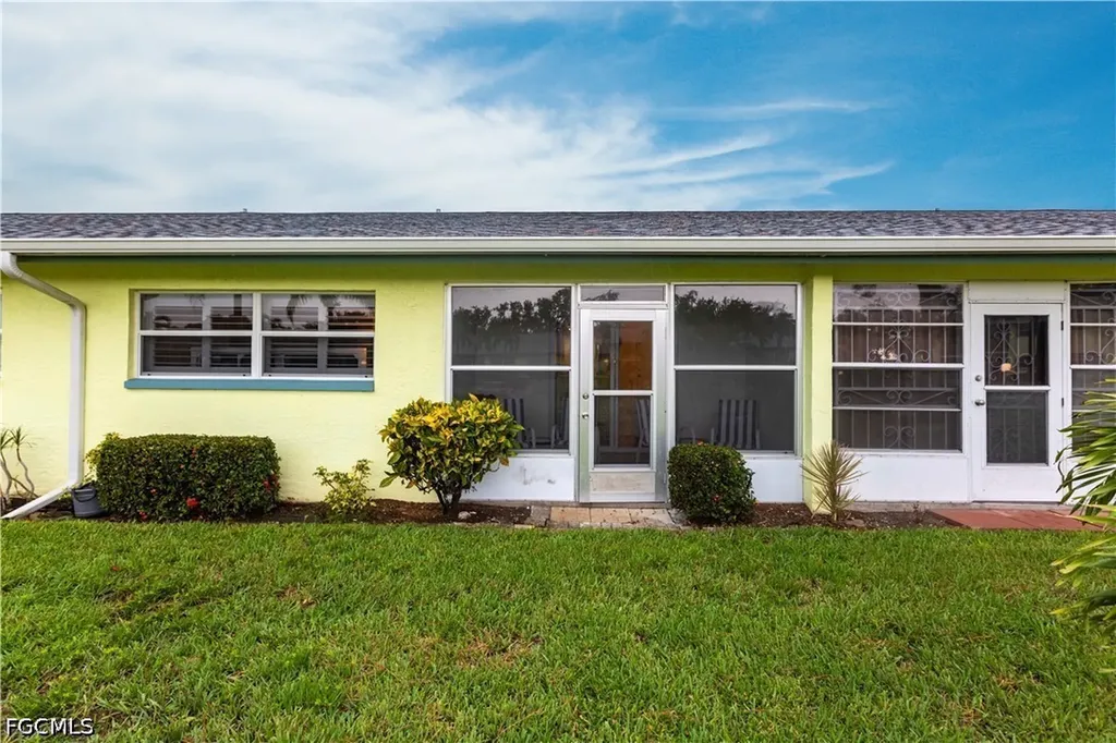 6775 Lake Mcgregor Circle Fort Myers FL 33919