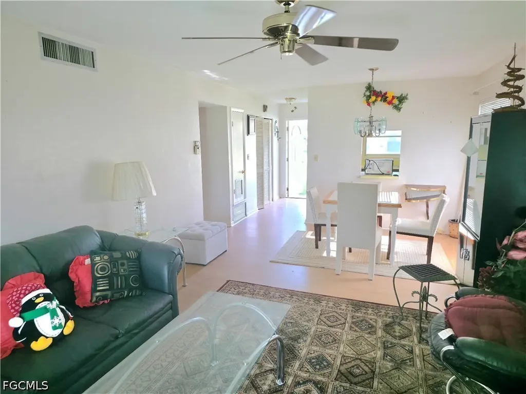 2214 E 6th Street Lehigh Acres FL 33936