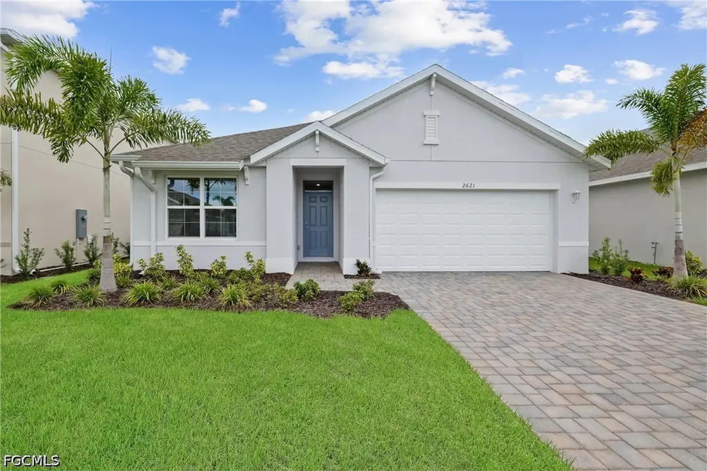 2621 Table Coral Trail North Fort Myers FL 33903