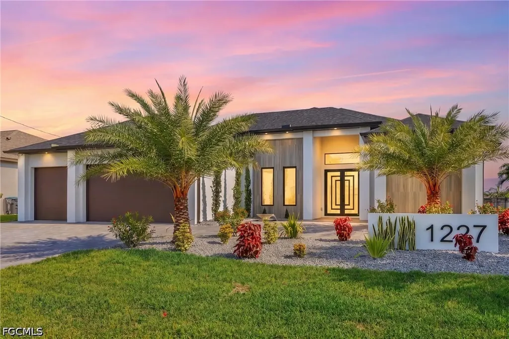 Cape Coral FL, 1227 SW 37th Street