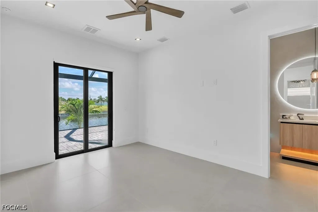 1227 SW 37th Street Cape Coral FL 33914