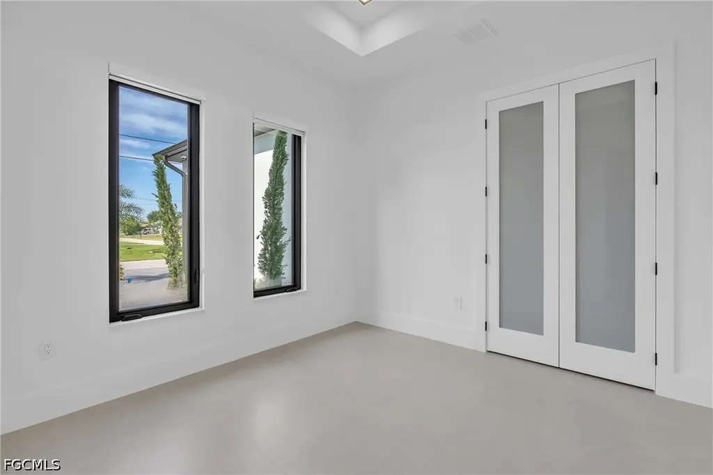 1227 SW 37th Street Cape Coral FL 33914