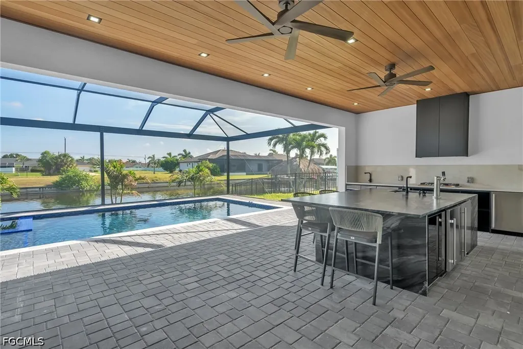 1227 SW 37th Street Cape Coral FL 33914