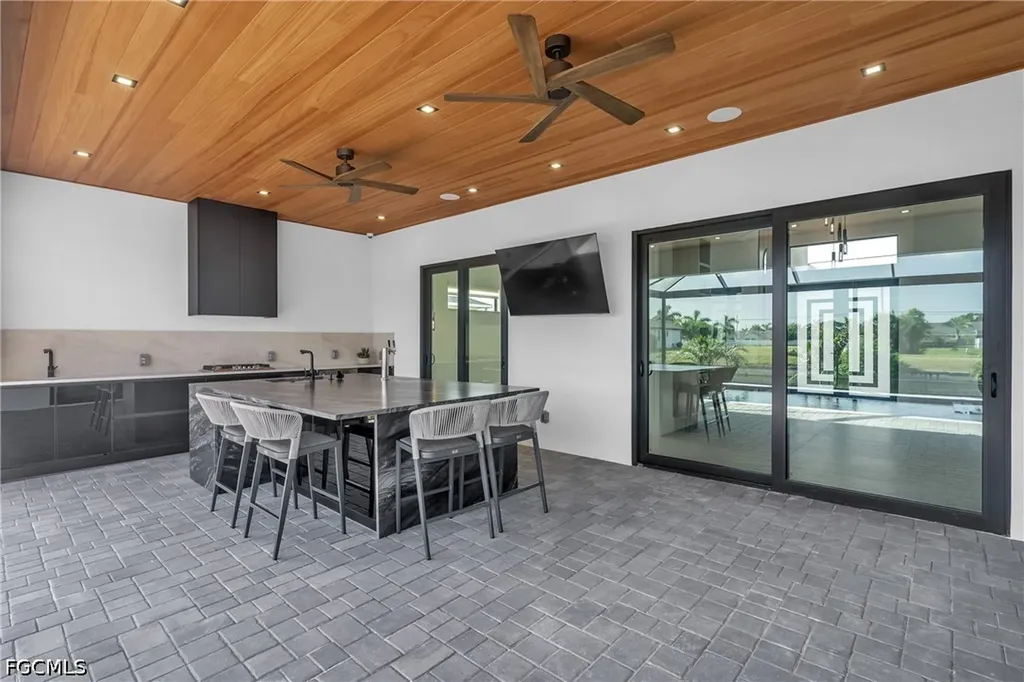 1227 SW 37th Street Cape Coral FL 33914
