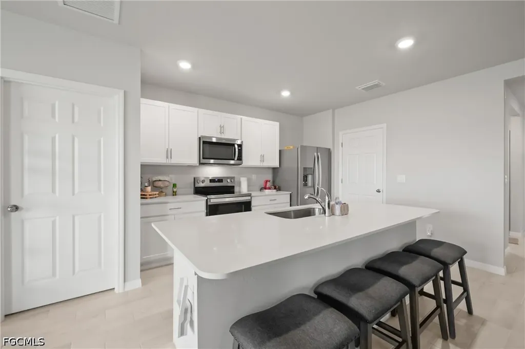 2621 Table Coral Trail North Fort Myers FL 33903
