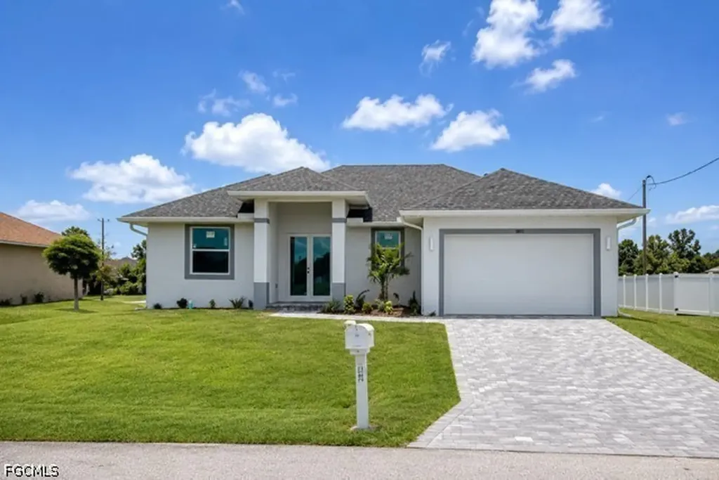 Cape Coral FL, 2813 NW 4th Terrace