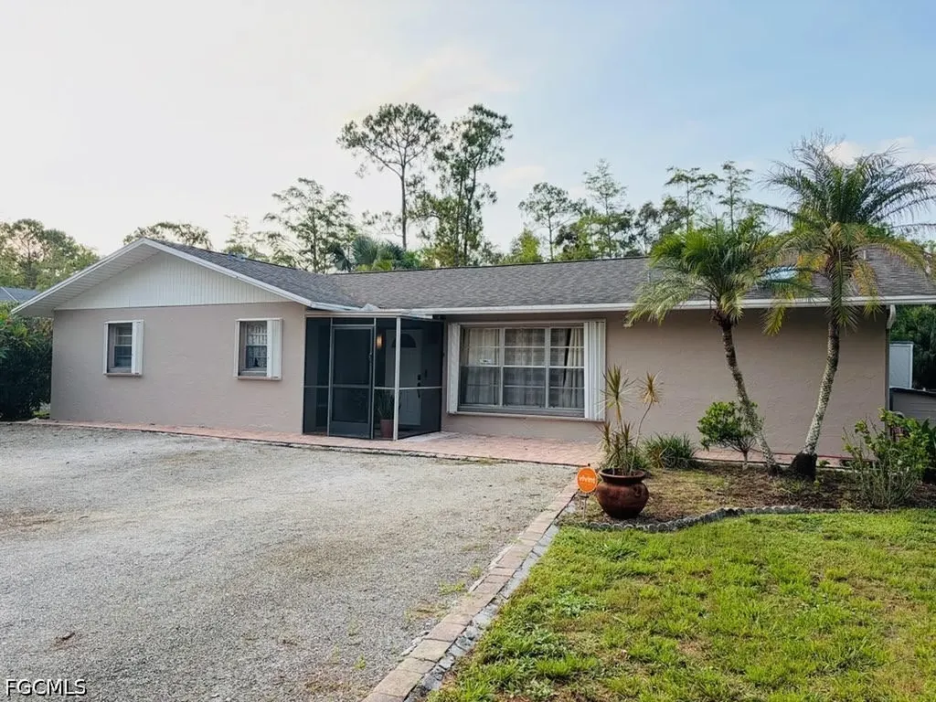 5075 Teak Wood Drive Naples FL 34119