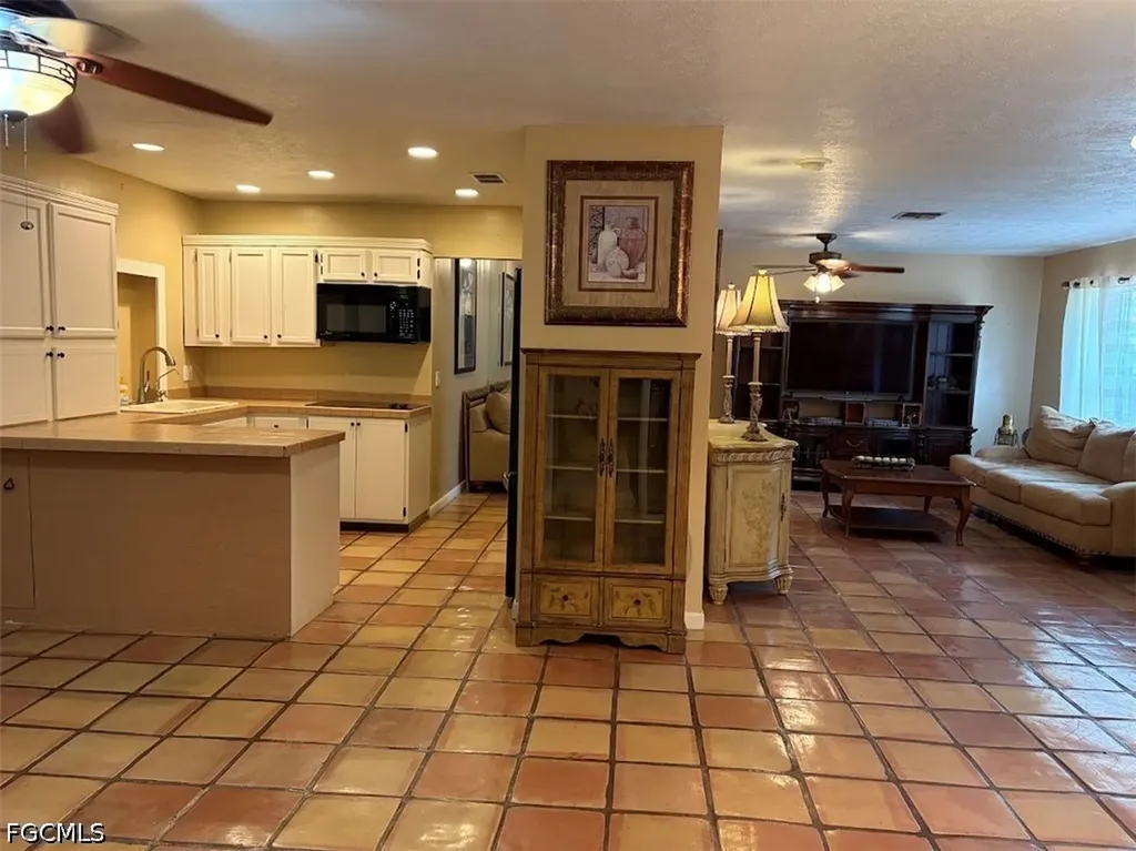 5075 Teak Wood Drive Naples FL 34119