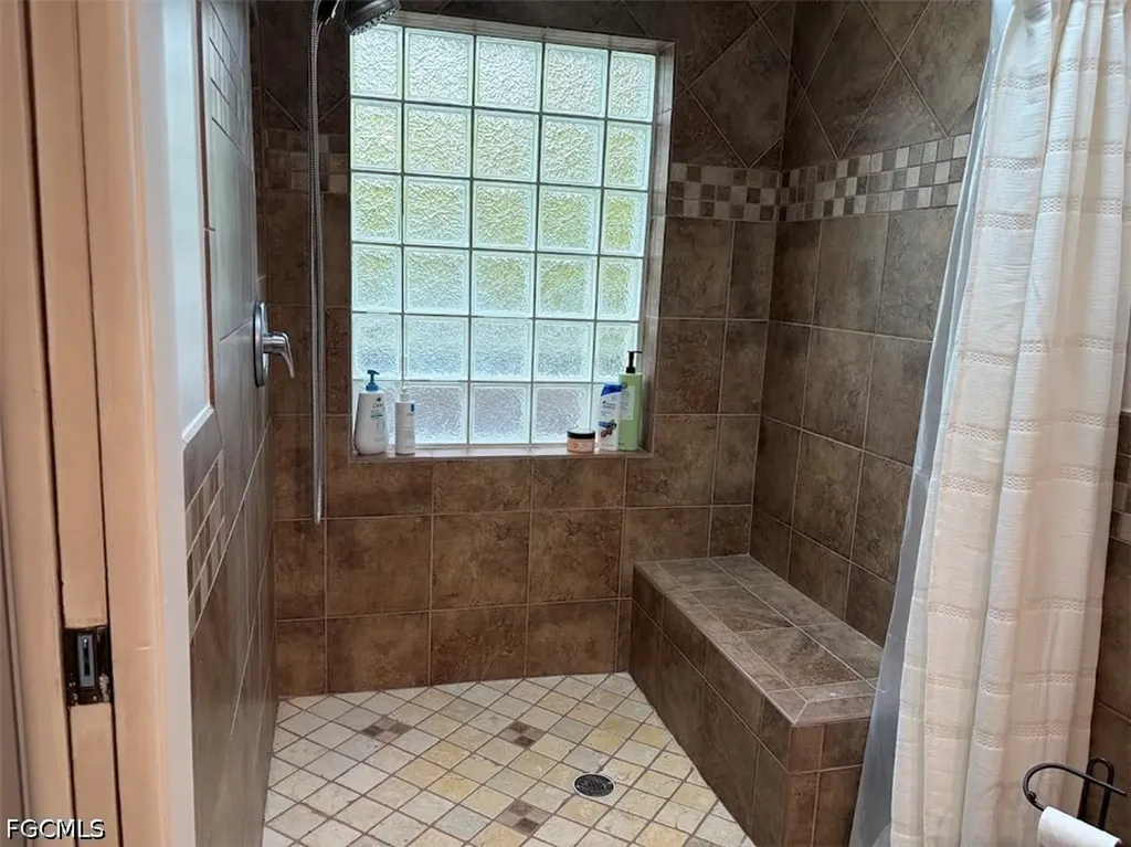 5075 Teak Wood Drive Naples FL 34119