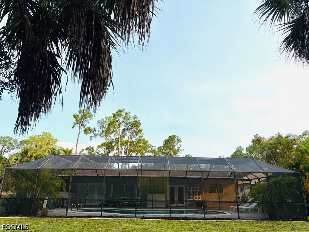 5075 Teak Wood Drive Naples FL 34119