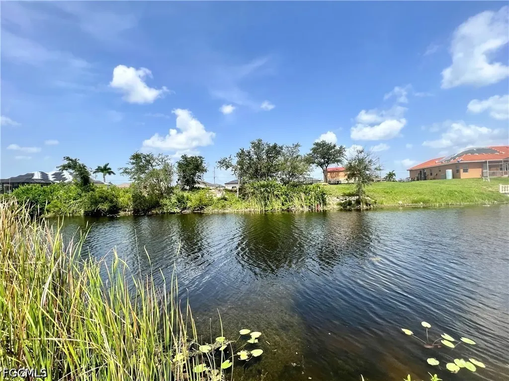 Cape Coral FL, 3061 NW 5th Avenue