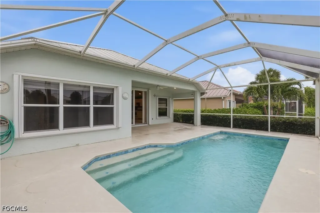 2447 Woodbourne Place Cape Coral FL 33991