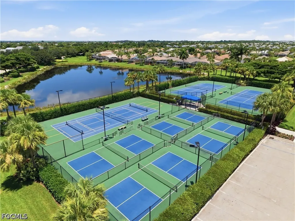 2447 Woodbourne Place Cape Coral FL 33991