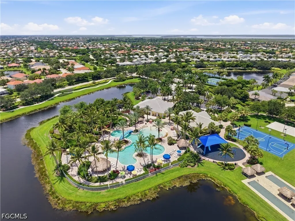 2447 Woodbourne Place Cape Coral FL 33991