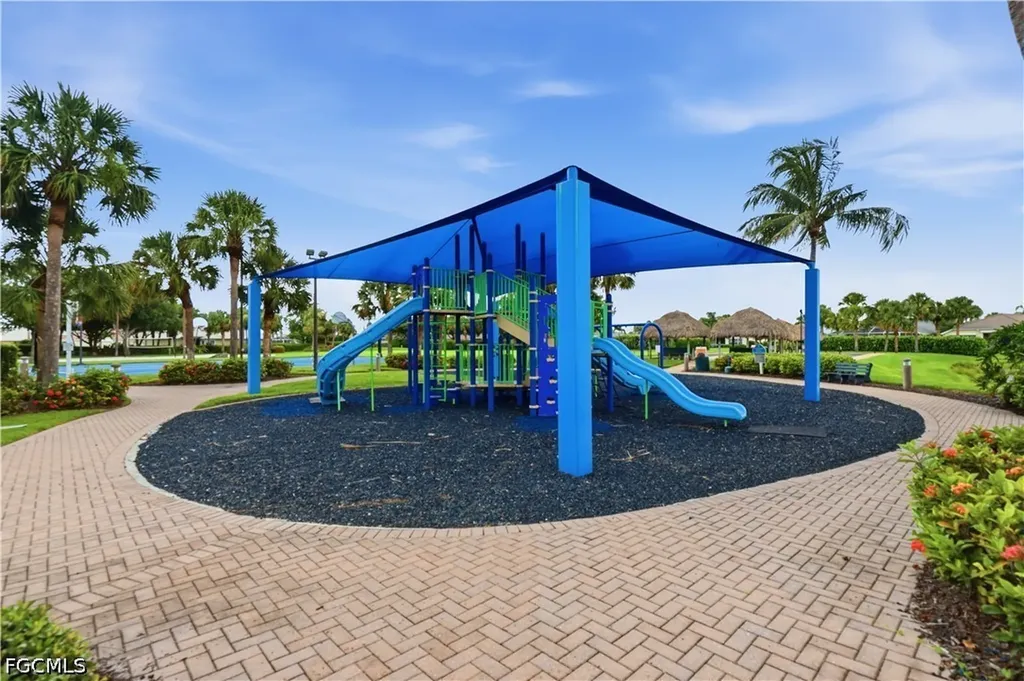 2447 Woodbourne Place Cape Coral FL 33991