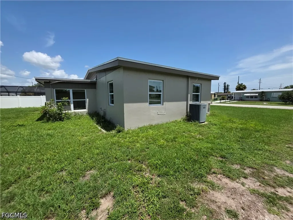 22268 Lasalle Road Port Charlotte FL 33952