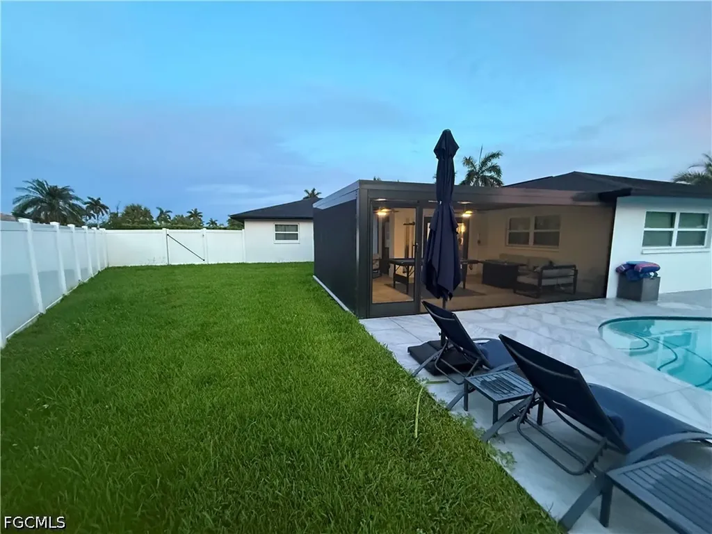 1475 N Larkwood Square Fort Myers FL 33919