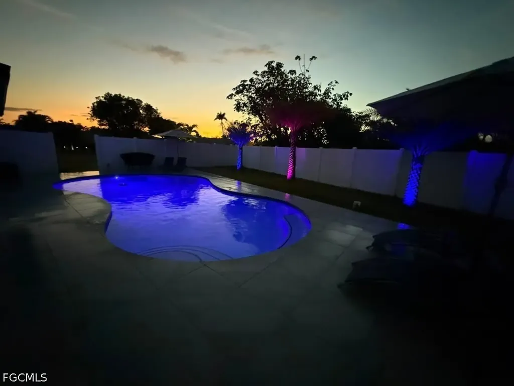 1475 N Larkwood Square Fort Myers FL 33919