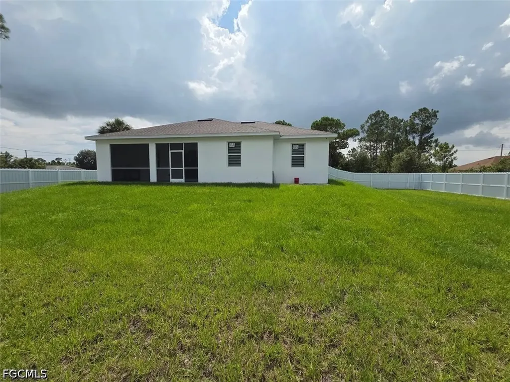 914 5th Avenue Lehigh Acres FL 33972