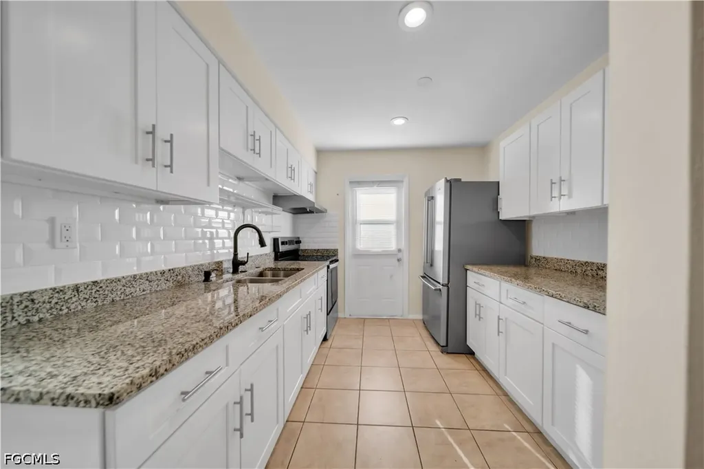 11 Hamlin Court Lehigh Acres FL 33936