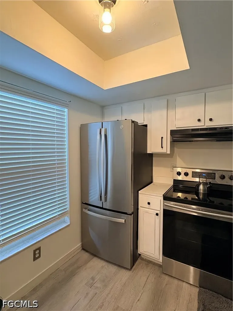 4520 SW 8th Place Cape Coral FL 33914