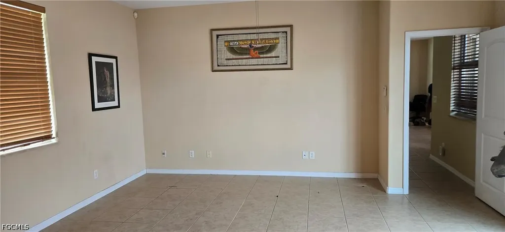 1108 SW 15th Place Cape Coral FL 33991