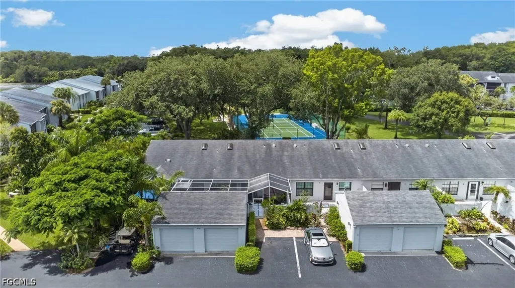 Fort Myers FL, 4721 Lakeside Club Boulevard, Unit 2