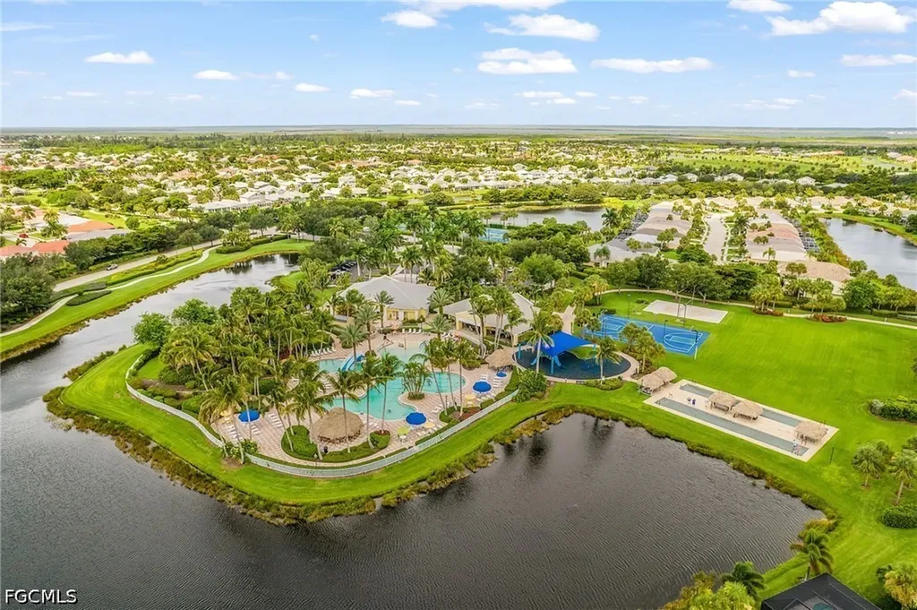 2495 Belleville Court Cape Coral FL 33991