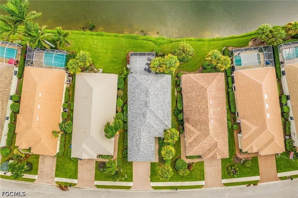 2495 Belleville Court Cape Coral FL 33991
