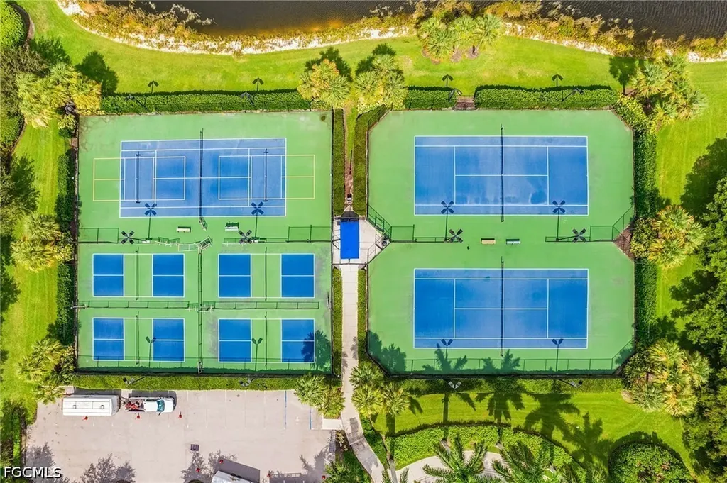 2495 Belleville Court Cape Coral FL 33991