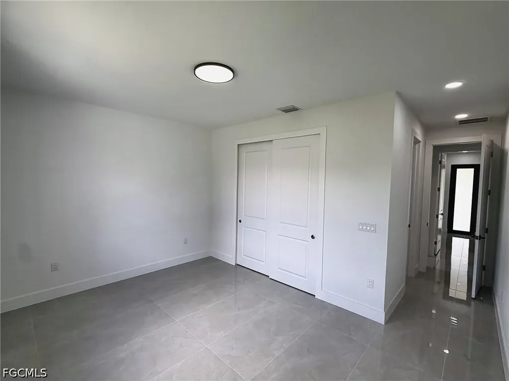 2806 21st Street W Lehigh Acres FL 33971