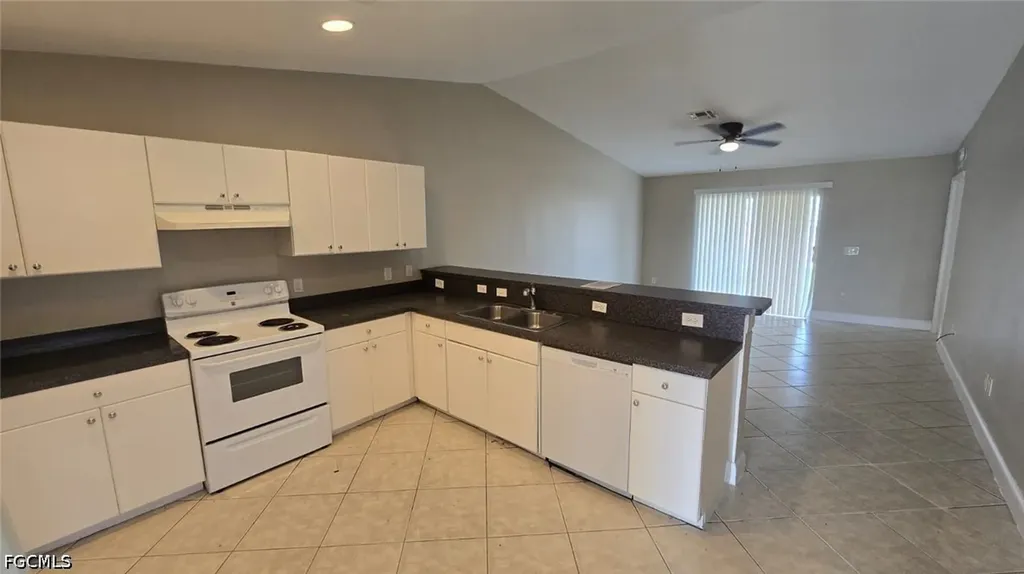 4824 Leonard Boulevard S Lehigh Acres FL 33973