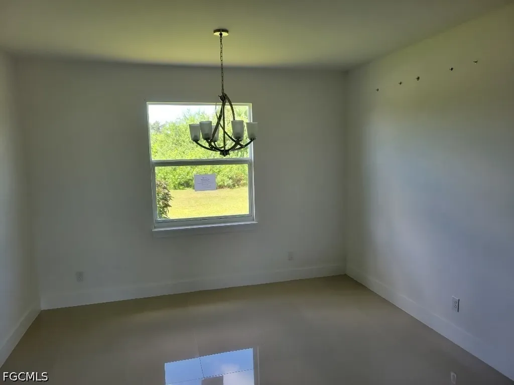 2128 NE 40th Street Cape Coral FL 33909