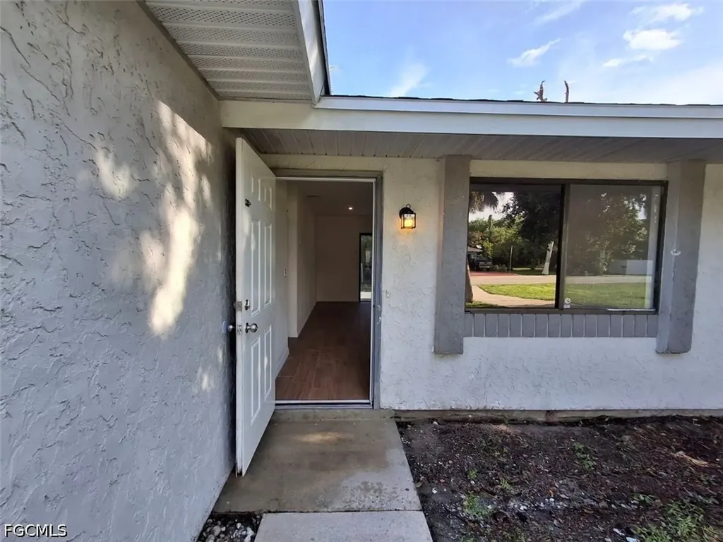23221 Elmira Boulevard Port Charlotte FL 33980