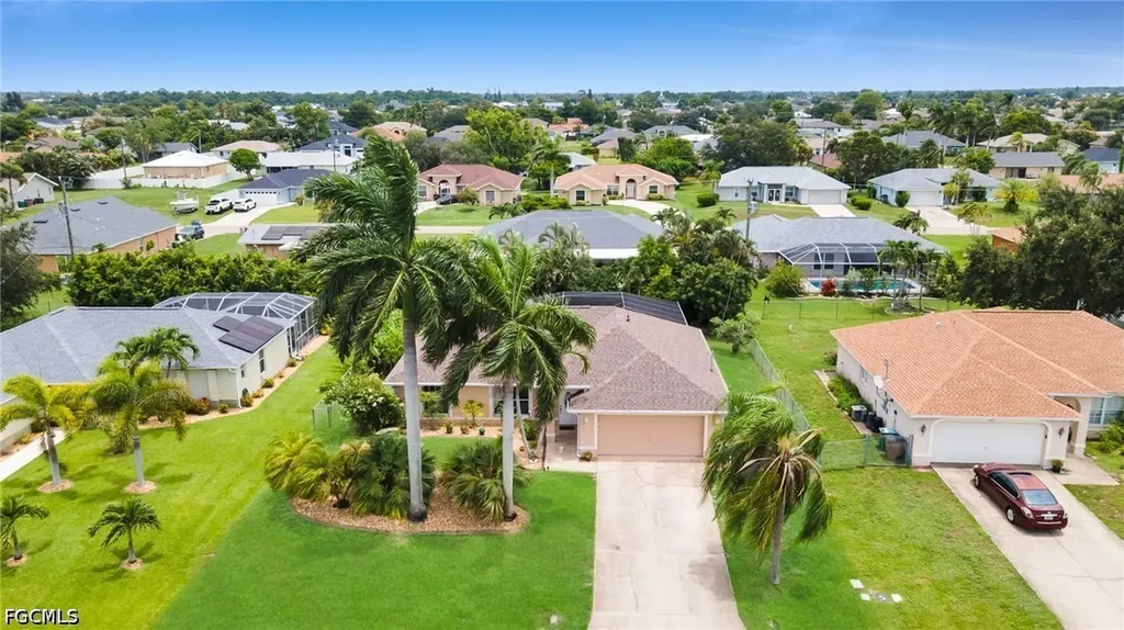 Cape Coral FL, 813 SW 11th Place