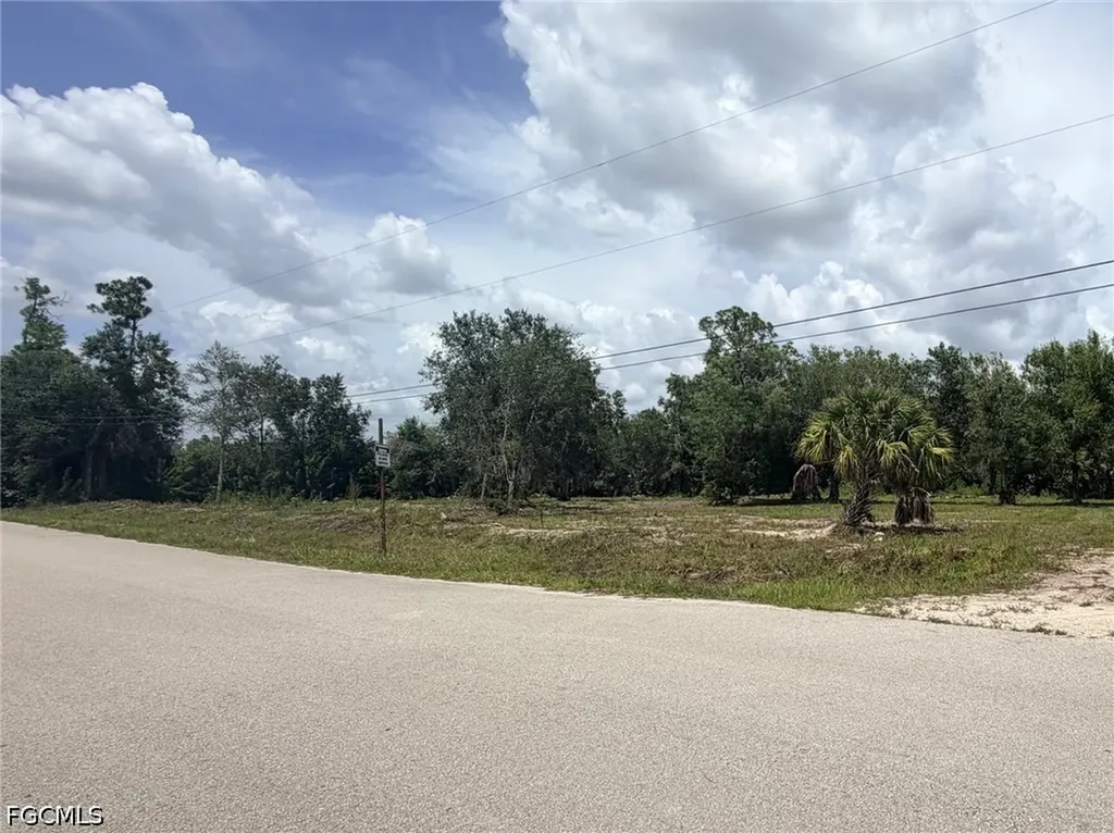 Sophomore Lane Fort Myers FL 33917