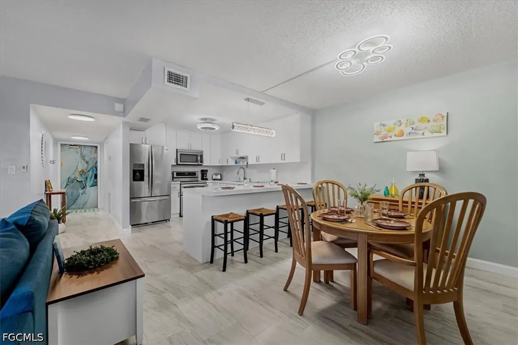 108 SE 47th Street Cape Coral FL 33904