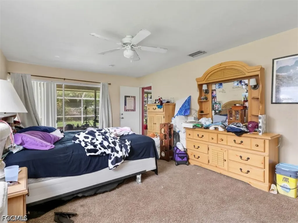 209 NE 9th Court Cape Coral FL 33909