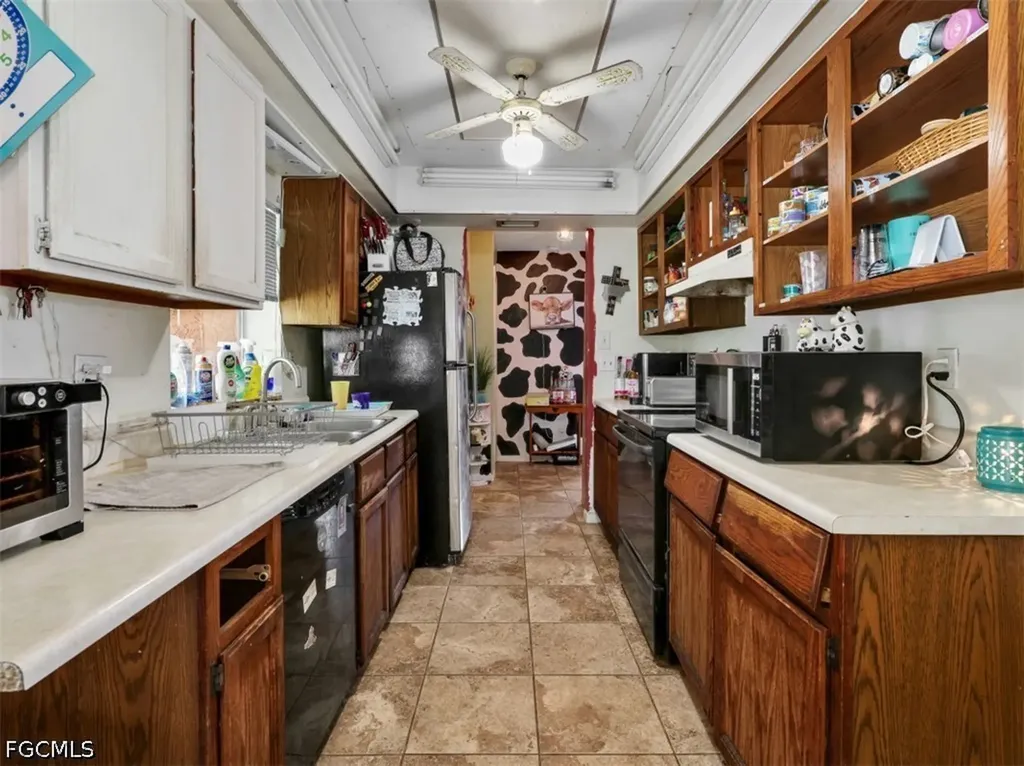 209 NE 9th Court Cape Coral FL 33909