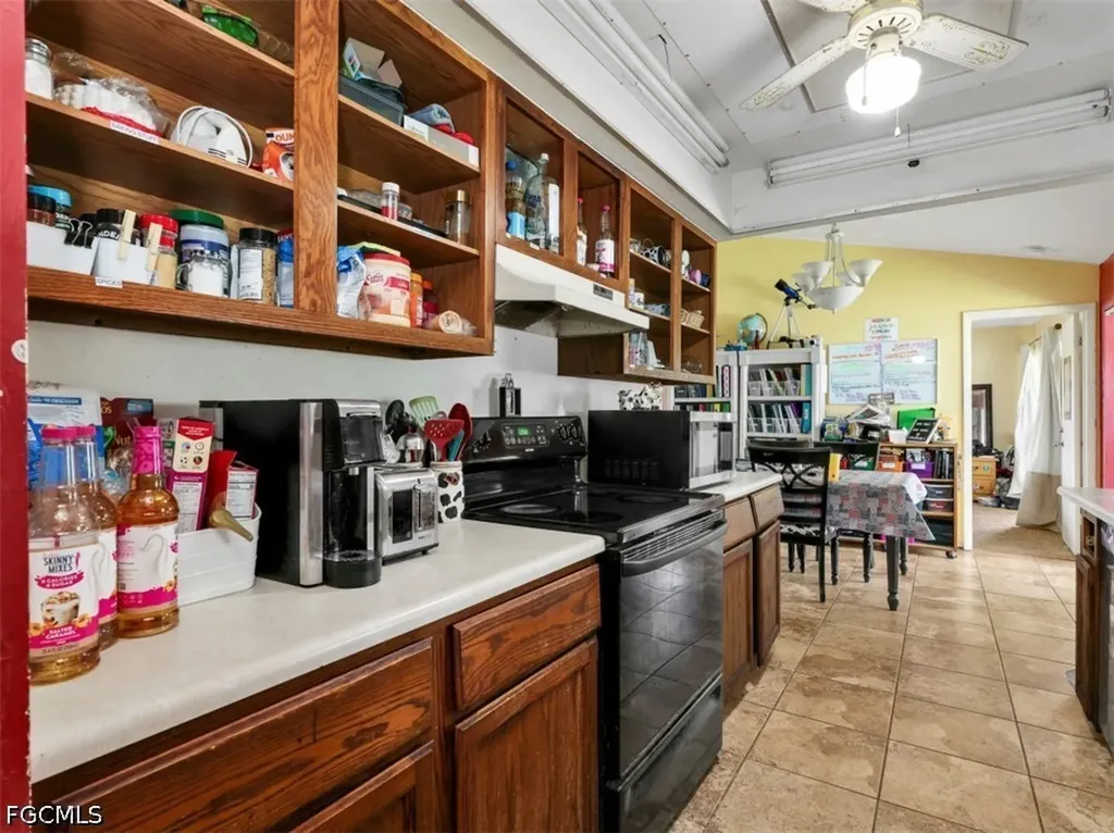 209 NE 9th Court Cape Coral FL 33909